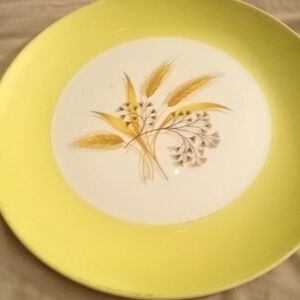 Yellow Wheat Design Dinner Plate